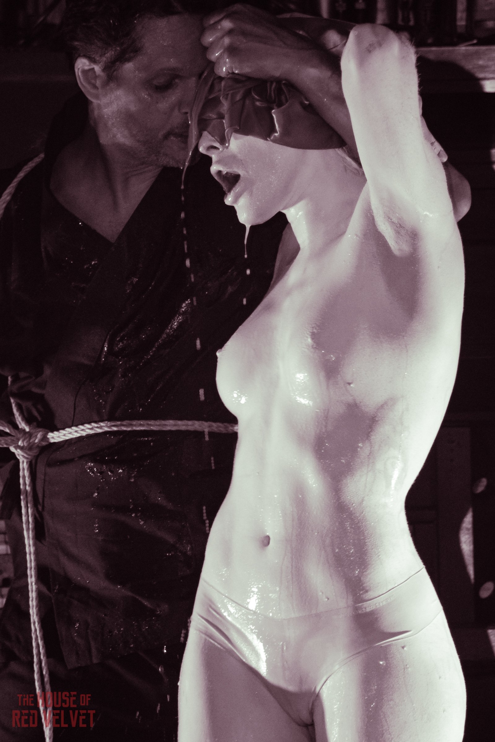 masha-house-of-red-velvet-los-angeles-performance-art(1).jpg